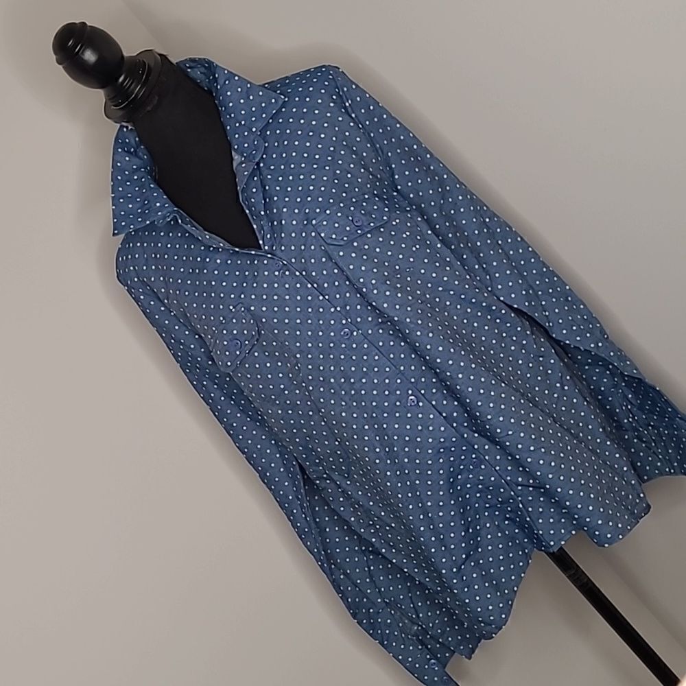 G Collection  sz L button front  white polka-dot  shirt
